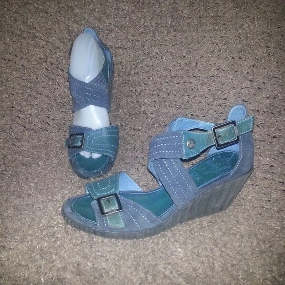 MAG Creative Footwear-Navy/Teal Leather Wedge Sandals-Size 40-9.5 US-Near Mint - Picture 1 of 7